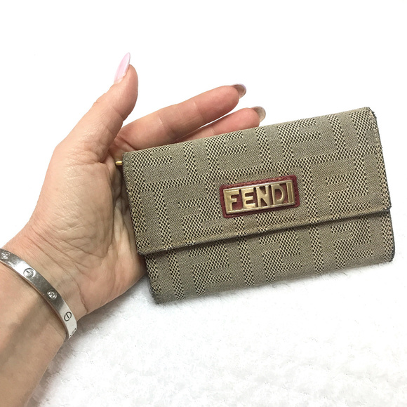 Authentic Fendi Logo canvas and leather wallet - Picture 8 of 9